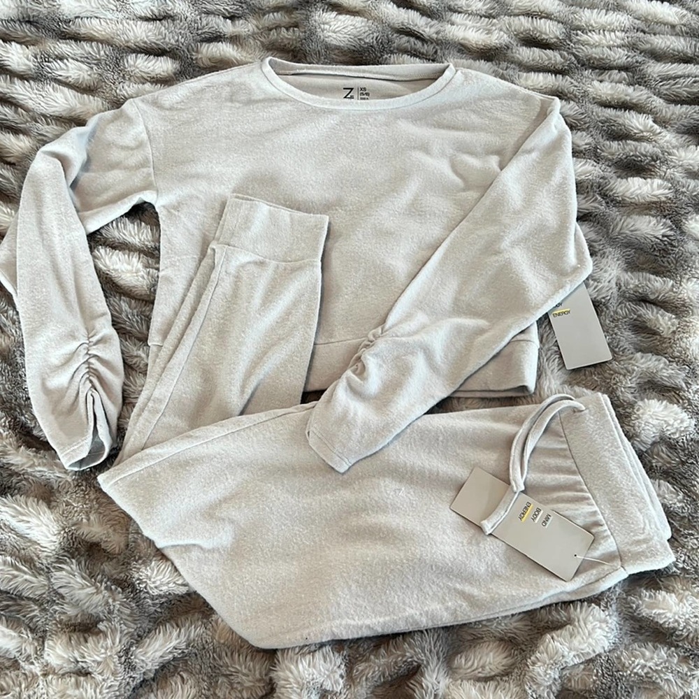 Z by Zella Girls Active Set | Sweater & Joggers | Grey Violet | XS (5/6) | NWT